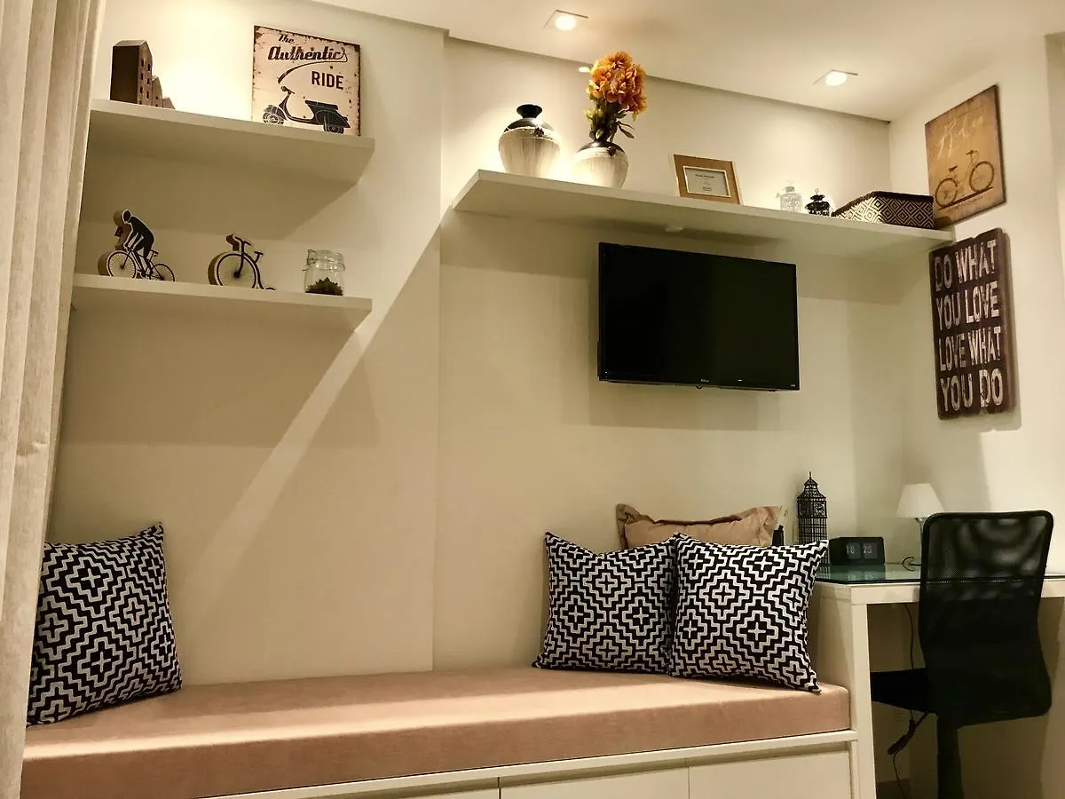 Studio Augusta São Paulo 0*,  Brasil
